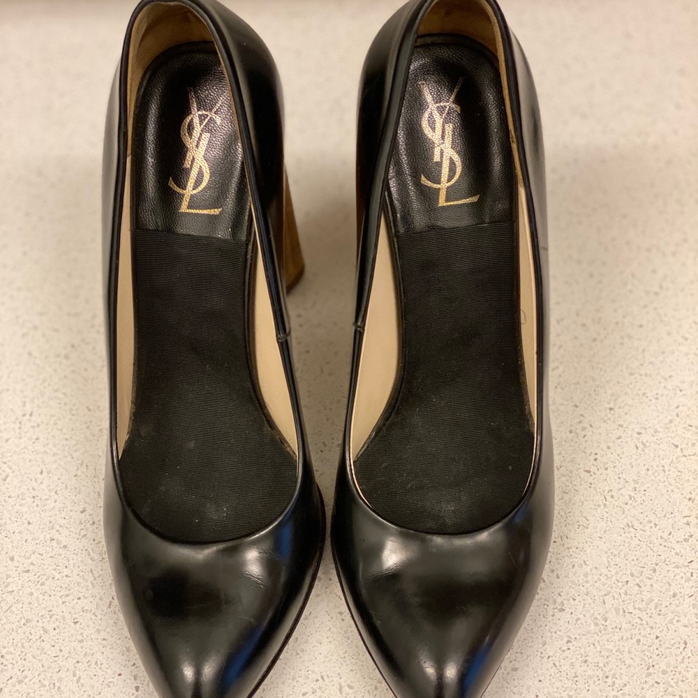 Saint Laurent Charlotte Wood pump